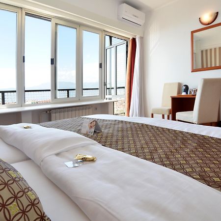 Hotel Neboder Rijeka Exteriér fotografie