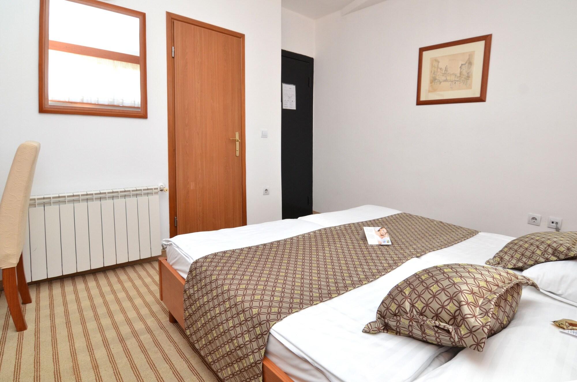 Hotel Neboder Rijeka Exteriér fotografie