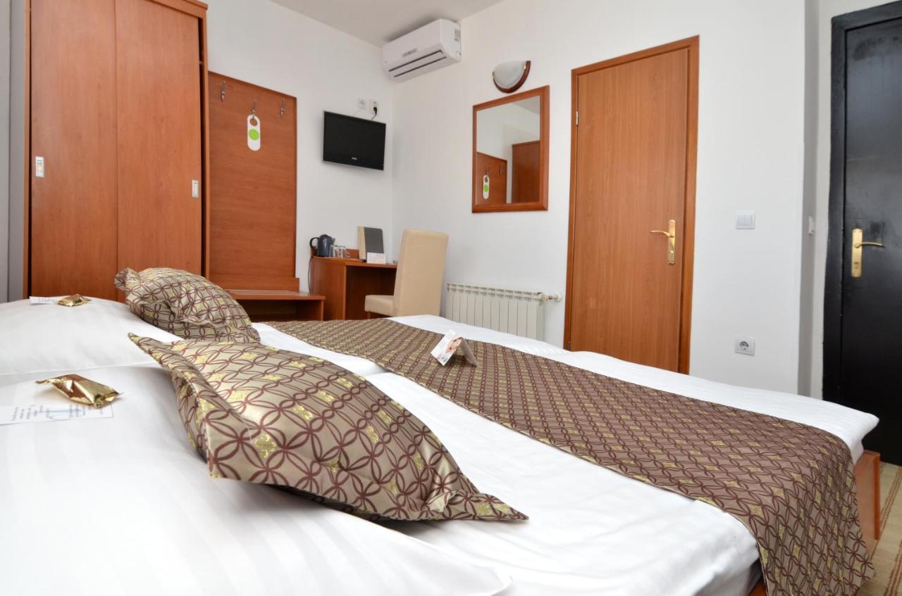 Hotel Neboder Rijeka Exteriér fotografie