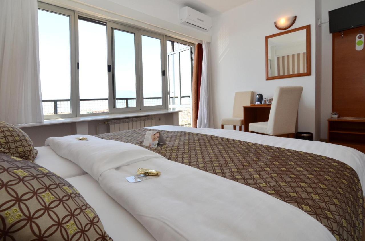 Hotel Neboder Rijeka Exteriér fotografie