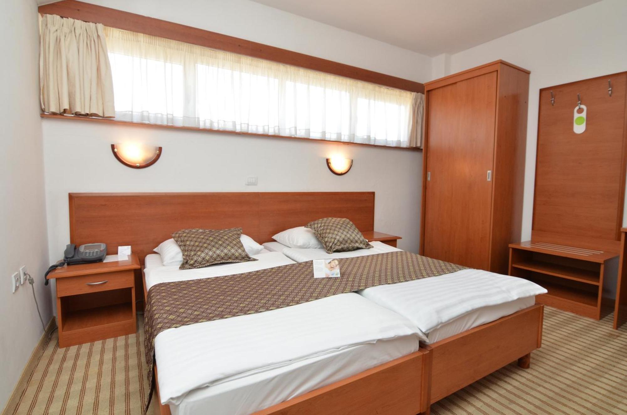 Hotel Neboder Rijeka Pokoj fotografie
